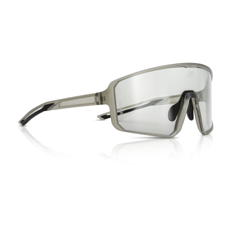 Polarized and Photochromic Cycling Glasses for Men and Women: Clear Vision for Bicycle Riding and Cycling Adventures